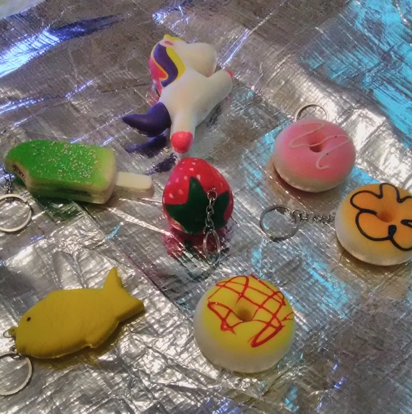 Squishie Bundle - Picture 1 of 4